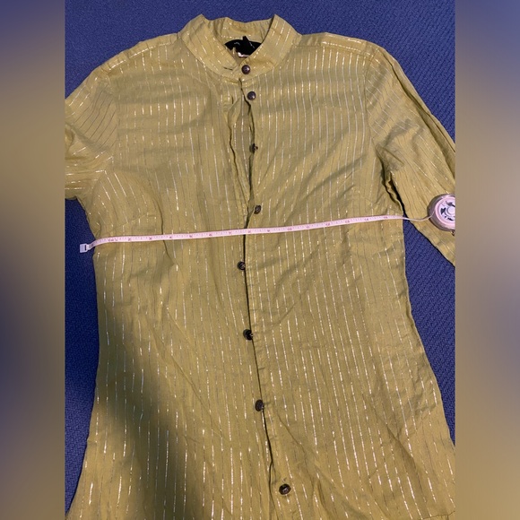 Green and silver pinstriped Button down blouse - Picture 5 of 7